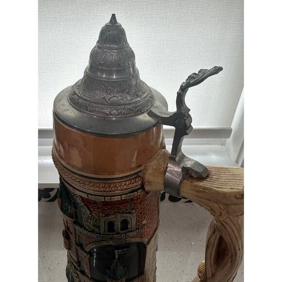 RARE VINTAGE 4 LITER GERZ 22” TALL, "TOWER WITH STROLLING COUPLE" GERMAN STEIN - Picture 5 of 8